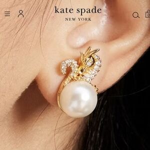 Kate Spade Dazzling Dragon Studs - post back🐉🪙💎